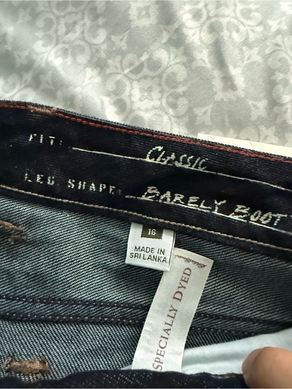 Bootcut Jeans - Picture 3 of 6